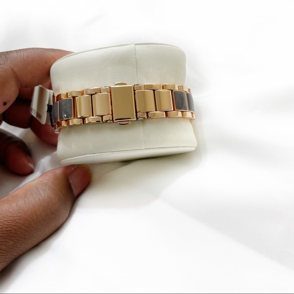 ANNE KLEIN - Picture 6 of 7